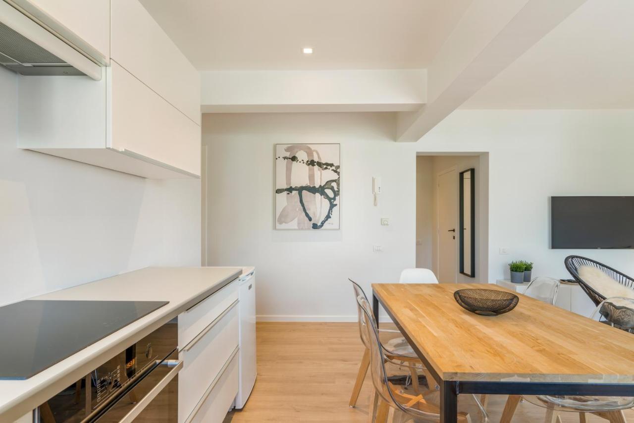 Modern, Mooi En Stijlvol App Vlakbij Winkelstraat Apartment
